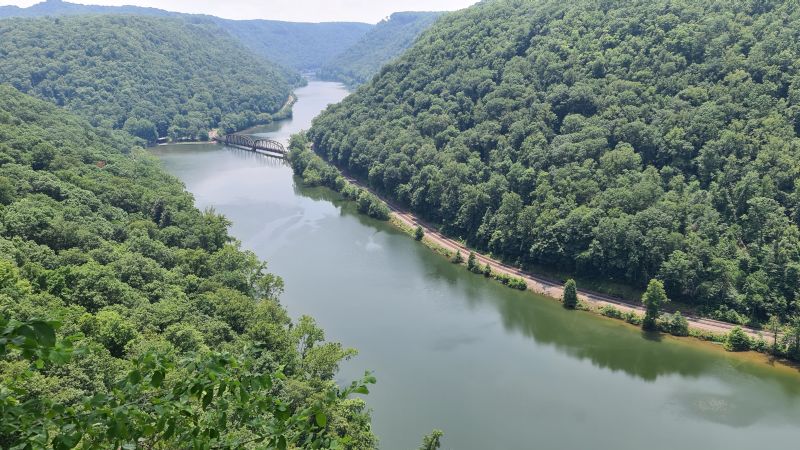 Hawks Nest State Park